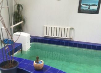 Продаю дом, 388 м2, село Подстёпки, улица Мира, 70