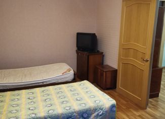 Продажа 3-комнатной квартиры, 75 м2, Нижний Новгород, улица Героя Советского Союза Поющева, 11, жилой район Соцгород