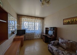 Продается 2-ком. квартира, 45 м2, Самара, улица Победы, 88, метро Безымянка