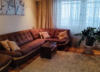 Продам 4-комнатную квартиру, 80 м2, Белово, Октябрьская улица, 59
