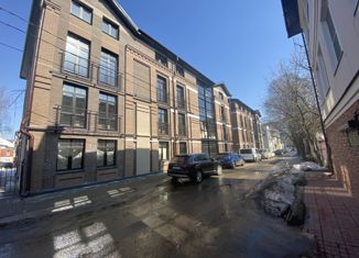 Продажа 2-комнатной квартиры, 72.8 м2, Тверь, улица Чернышевского, Центральный район