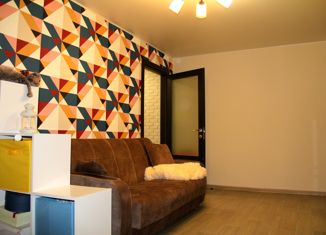 3-комнатная квартира на продажу, 60 м2, Чехов, улица Чехова, 43