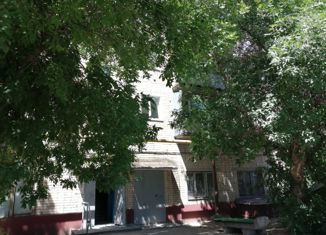 Продается 2-комнатная квартира, 44.8 м2, Суровикино, 2-й микрорайон, 7