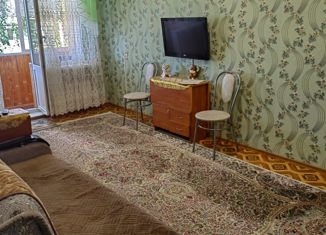 Продается трехкомнатная квартира, 58 м2, Татарстан, улица Ризы Фахретдина, 20