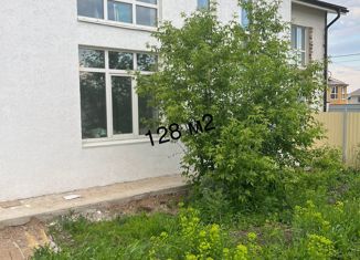 Продам таунхаус, 128 м2, село Булгаково, бульвар Габдрахмана Кадырова, 33