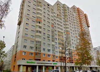 Продам 1-комнатную квартиру, 37 м2, Москва, улица Грекова, 22, улица Грекова