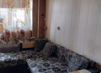 Продам двухкомнатную квартиру, 50 м2, Волжск, улица 107-й Бригады, 12