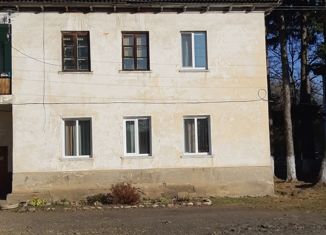 Продам двухкомнатную квартиру, 46.8 м2, село Углекаменск, улица Калинина, 5А