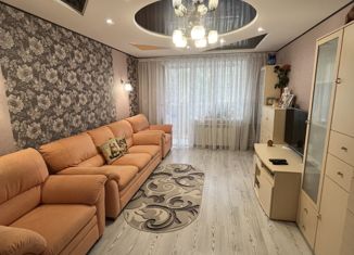 Продам 3-ком. квартиру, 60 м2, Самарская область, Спортивная улица, 15