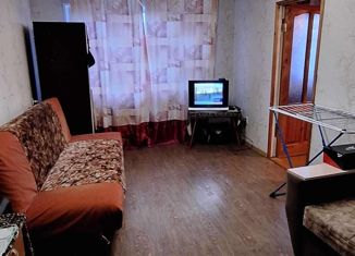 Продаю 3-комнатную квартиру, 56.2 м2, Мурманск, улица Алексея Хлобыстова, 35