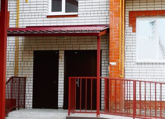 Продам двухкомнатную квартиру, 58.8 м2, Россошь, улица Лизы Чайкиной, 1А/1