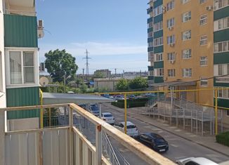 Продажа однокомнатной квартиры, 45 м2, посёлок городского типа Яблоновский, улица Кобцевой, 3к2