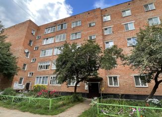 Продается 2-ком. квартира, 48.8 м2, Глазов, улица Гайдара, 15