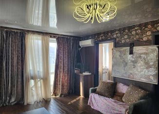 Продам четырехкомнатную квартиру, 61.8 м2, Находка, улица Арсеньева, 4