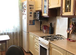 Продается 2-комнатная квартира, 58.8 м2, Клин, улица Гагарина, 37/1