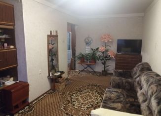 3-комнатная квартира на продажу, 67 м2, Павловск, Горная улица, 12