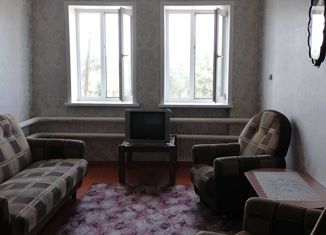 2-ком. квартира на продажу, 43 м2, Орск, Камчатская улица, 19
