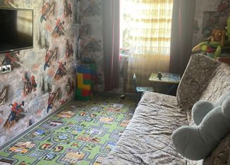 Продаю 3-комнатную квартиру, 58 м2, Конаково, улица Энергетиков, 9