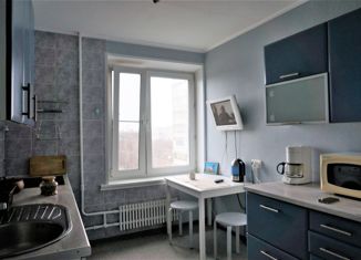 Трехкомнатная квартира на продажу, 64.7 м2, Москва, Севанская улица, 25/31, метро Царицыно