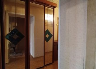 Продается 4-комнатная квартира, 65 м2, Рязань, Черновицкая улица, 32, район Южный