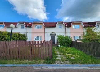 Продам таунхаус, 65.3 м2, поселок Первомайское, Прямой проезд, 8