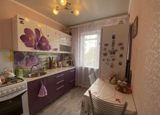 Продается трехкомнатная квартира, 59.2 м2, село Лопатино, Совхозная улица, 27