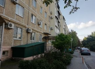 Продается 3-комнатная квартира, 58 м2, Ейск, Красная улица, 59/3