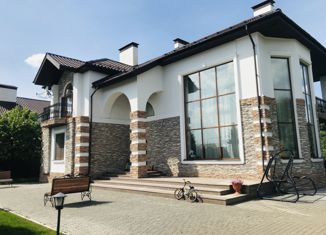 Продается дом, 440 м2, поселок Власть Труда