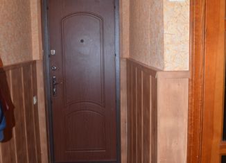 Продаю 4-комнатную квартиру, 63.7 м2, посёлок Ширинский, Луговая улица, 33