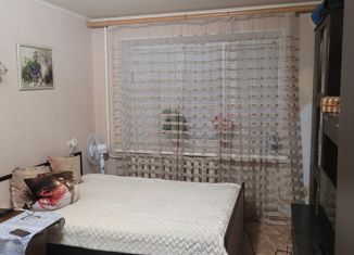 Продается 1-комнатная квартира, 35 м2, поселок городского типа Свободы, проспект Калинина, 160