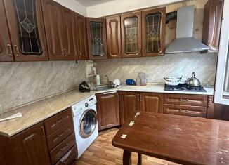 Продам 2-ком. квартиру, 49.9 м2, Махачкала, улица Айвазовского, 6, Советский район