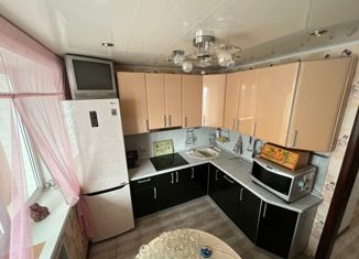 Сдам 1-комнатную квартиру, 40 м2, Белгород, Октябрьская улица, 76