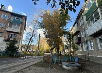 Продам 2-комнатную квартиру, 42 м2, Канск, улица 40 лет Октября, 48