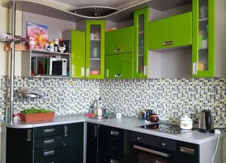 Однокомнатная квартира на продажу, 48.4 м2, Киселёвск, улица Мира, 56/1