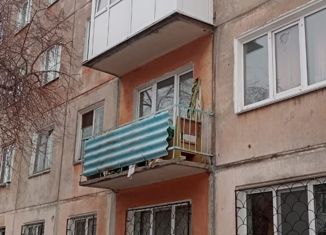 Продам четырехкомнатную квартиру, 58.7 м2, Омск, улица 16-й Военный Городок, 404, Октябрьский округ