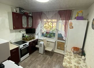 Продажа двухкомнатной квартиры, 51 м2, Братск, улица Крупской, 18