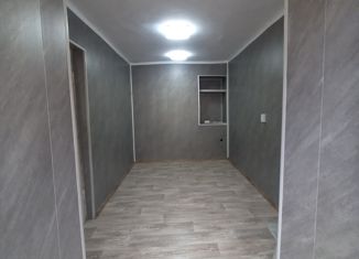 Продается 1-ком. квартира, 30 м2, Керчь, улица Крупской, 78