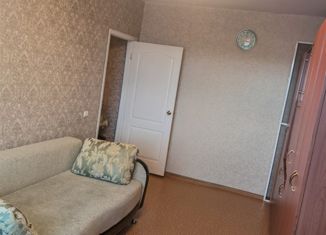 Продаю 2-ком. квартиру, 47 м2, Уссурийск, улица Ватутина, 29