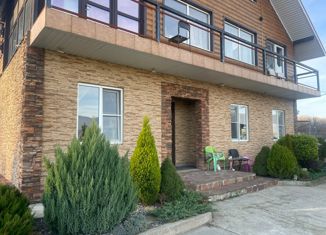 Продам дом, 250 м2, село Весёлое, улица имени Героя Советского Союза Е.К. Гараняна