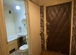 Продажа двухкомнатной квартиры, 44 м2, Москва, улица Буракова, 3к1, улица Буракова