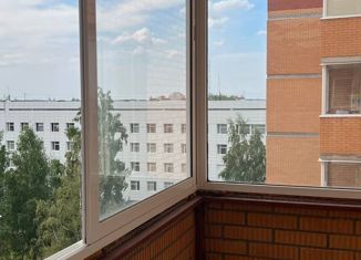 Продается 1-комнатная квартира, 38 м2, Ленинградская область, проспект Карла Маркса, 53