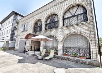 Дом на продажу, 350 м2, село Гайдук, улица Гейдука