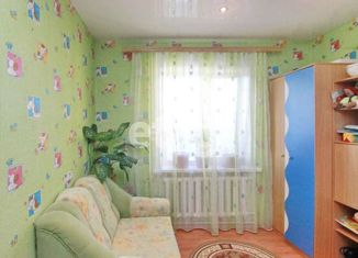 Продается трехкомнатная квартира, 65 м2, Заводоуковск, улица Пушкина, 41