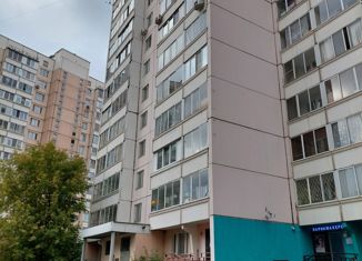 Продаю 1-комнатную квартиру, 43 м2, Москва, улица Гришина, 2к2, улица Гришина
