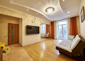 Продаю 3-ком. квартиру, 78 м2, Москва, улица Кедрова, 7к1, улица Кедрова