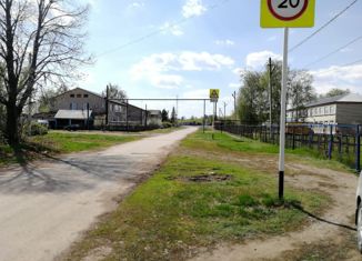 Продаю 3-ком. квартиру, 68.3 м2, село Гвардейцы, Школьная улица, 11