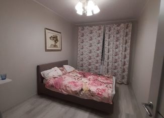 Продаю трехкомнатную квартиру, 108 м2, село Новая Отрадовка, улица Аксакова, 3