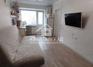 Трехкомнатная квартира на продажу, 45 м2, Абакан, проспект Ленина, 77