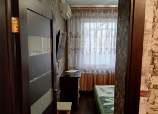 Продаю 1-ком. квартиру, 29.9 м2, Керчь, улица Олега Кошевого, 25