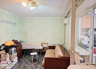 Продам 1-комнатную квартиру, 31 м2, Каменск-Шахтинский, улица Гагарина, 65